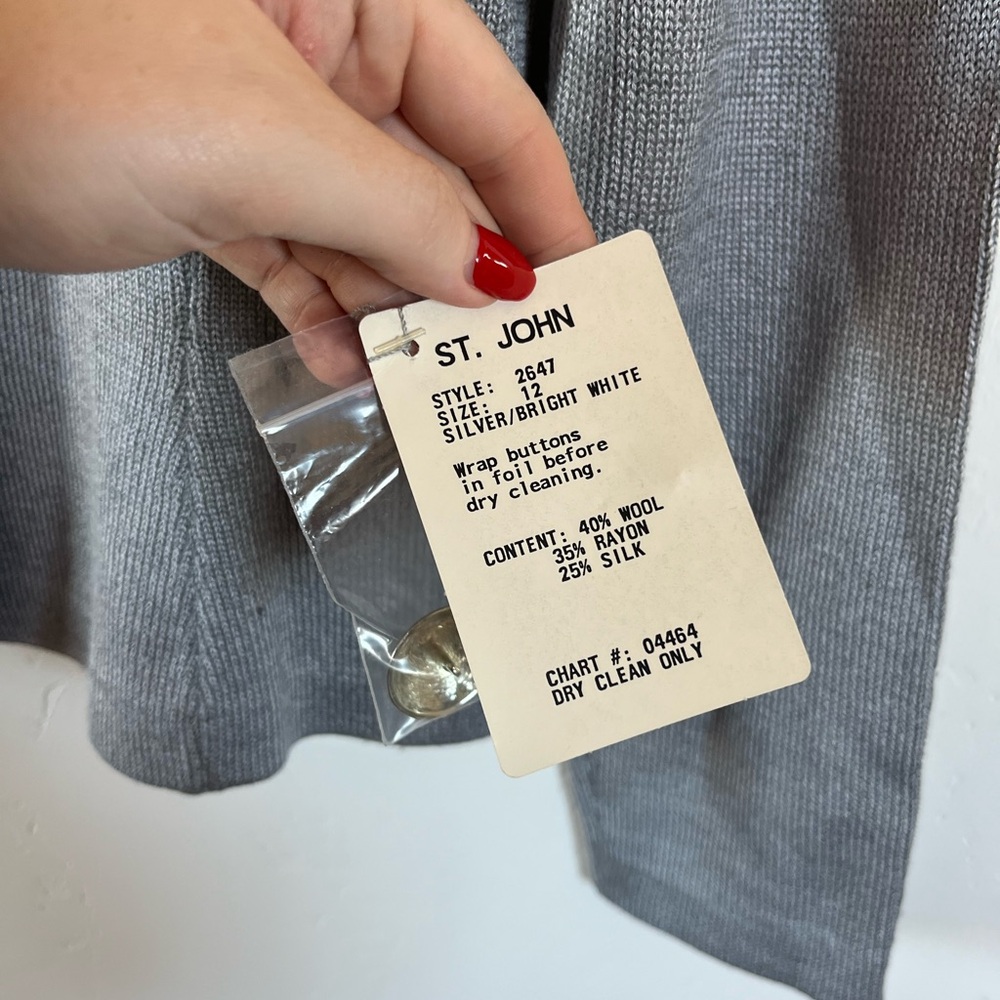 Gray Women's Button-Front Jacket - Picture 5 of 7